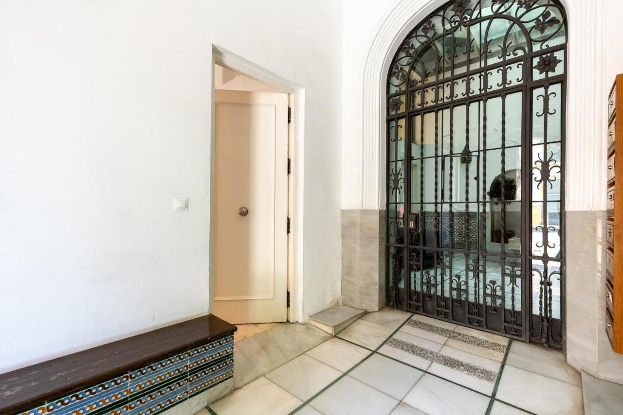 Apartamento Trahzo Sevilla Buitenkant foto